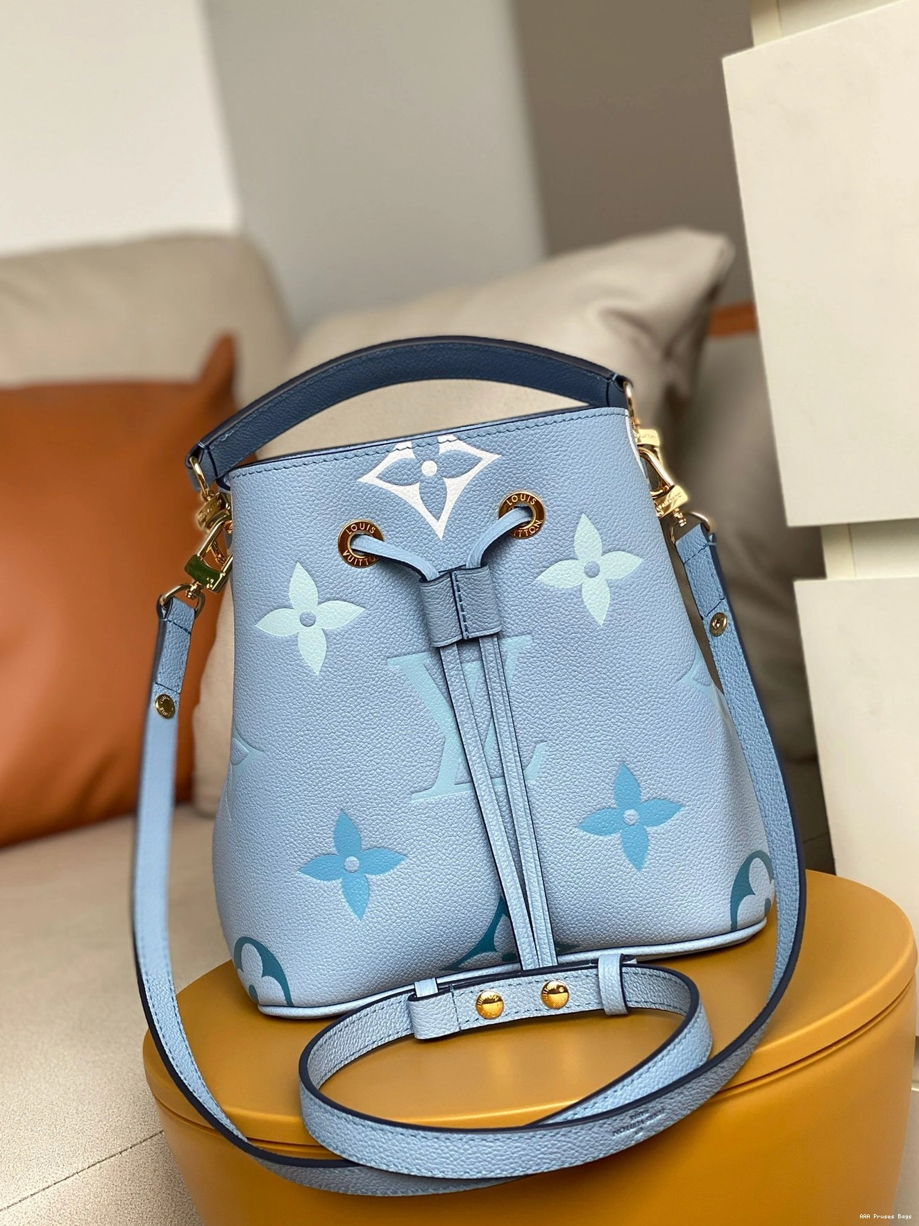 AAA Pruses Bags LOUIS VUITTON NÉONOÉ BB 0821
